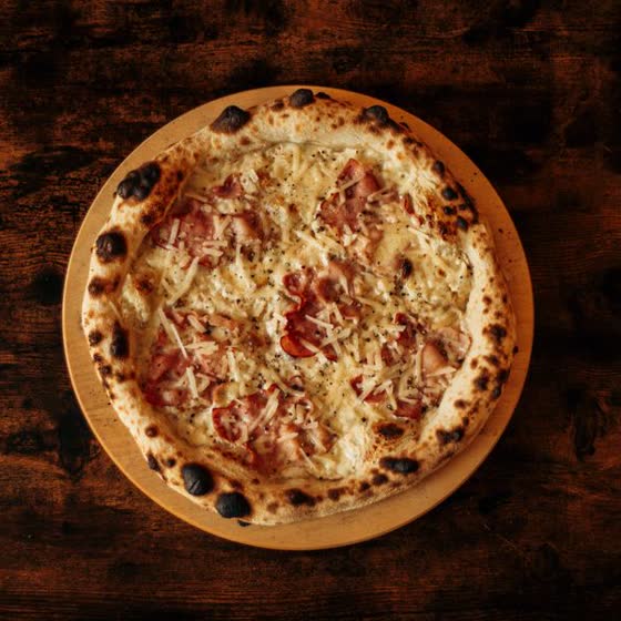 Pizza Bianca Tartufo