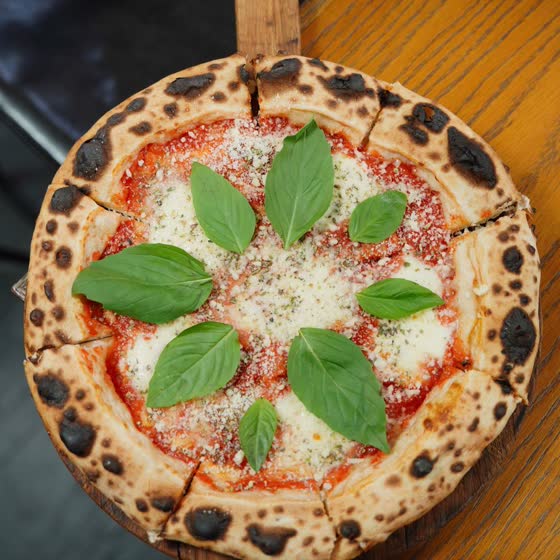 Pizza Margherita